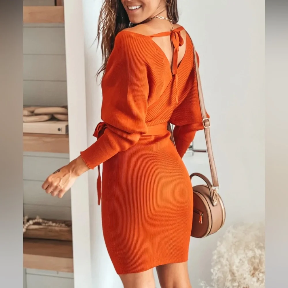 ORANGE RUST SWEATER DRESS WITH DOLMAN SLEEVES - Picture 3 of 5